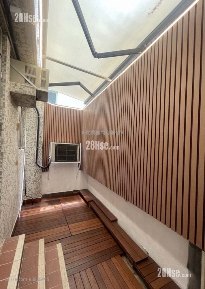 Treasure Court Rental 281 ft²
