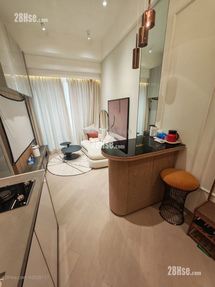 The Vantage Sell 2 Bedrooms , 2 Bathrooms 424 ft²