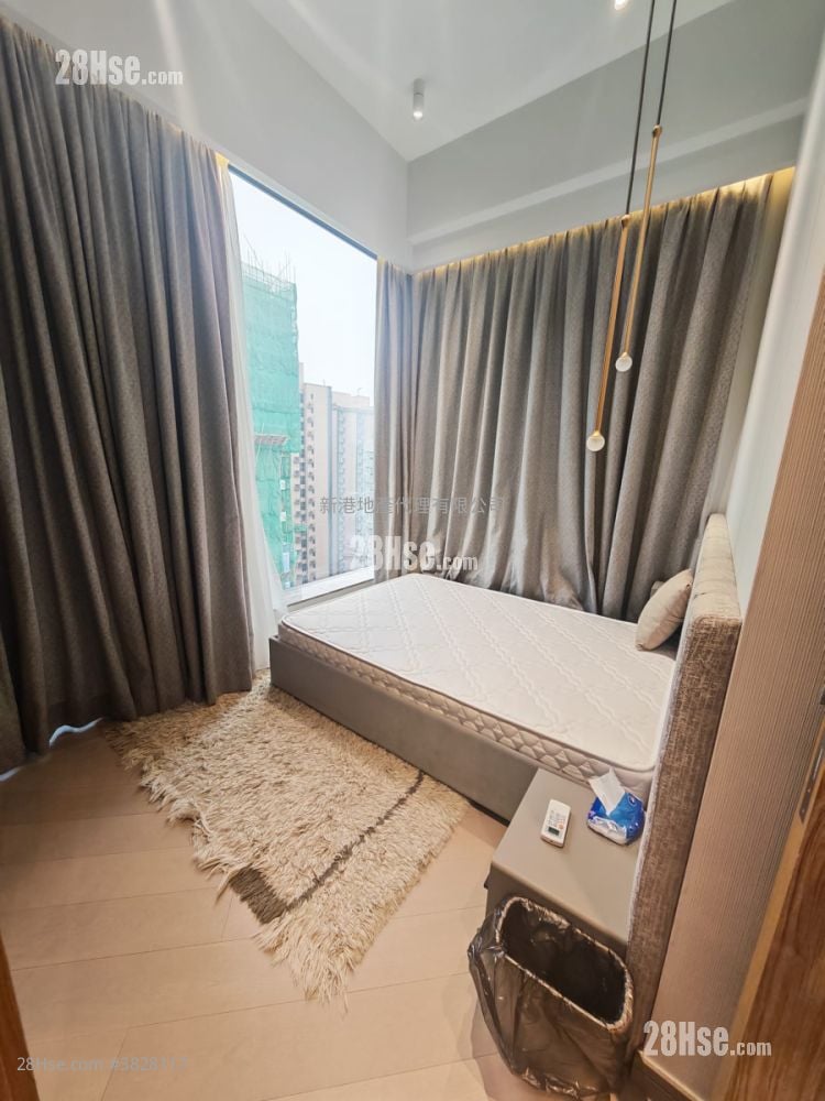 The Vantage Sell 2 Bedrooms , 2 Bathrooms 424 ft²