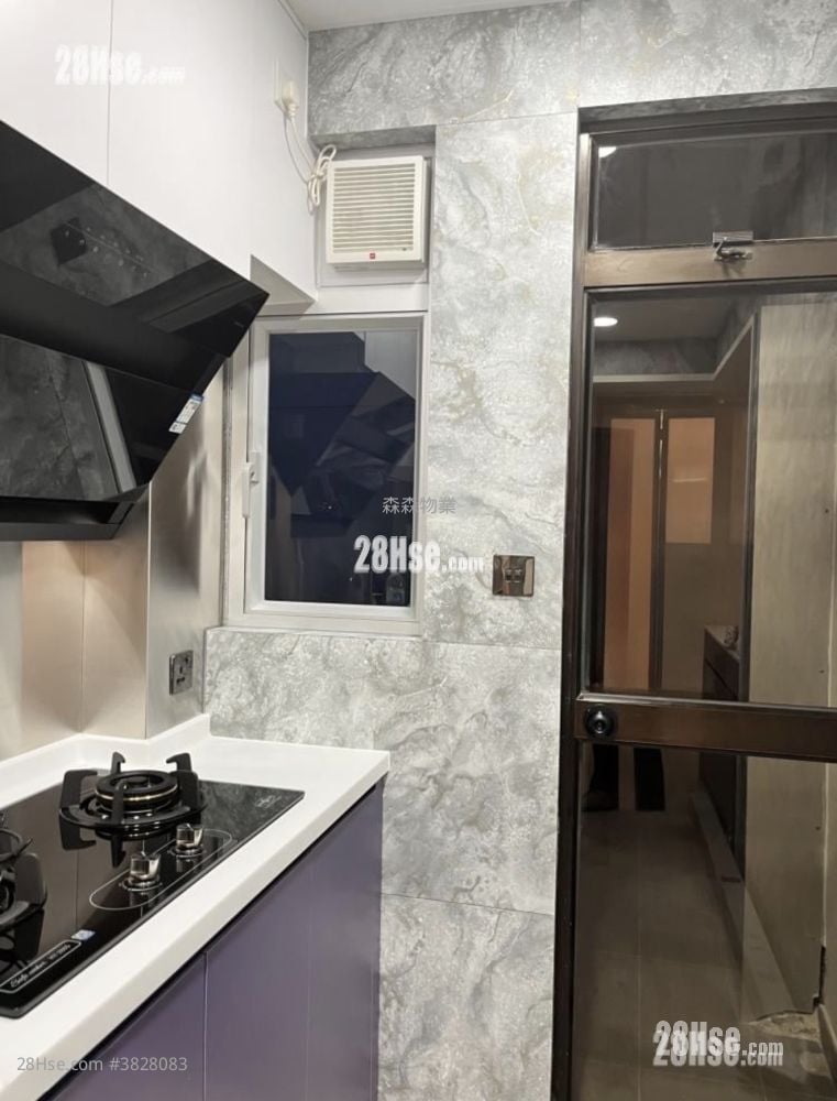 華園 售盤 3 房 , 2 浴室 847 平方呎