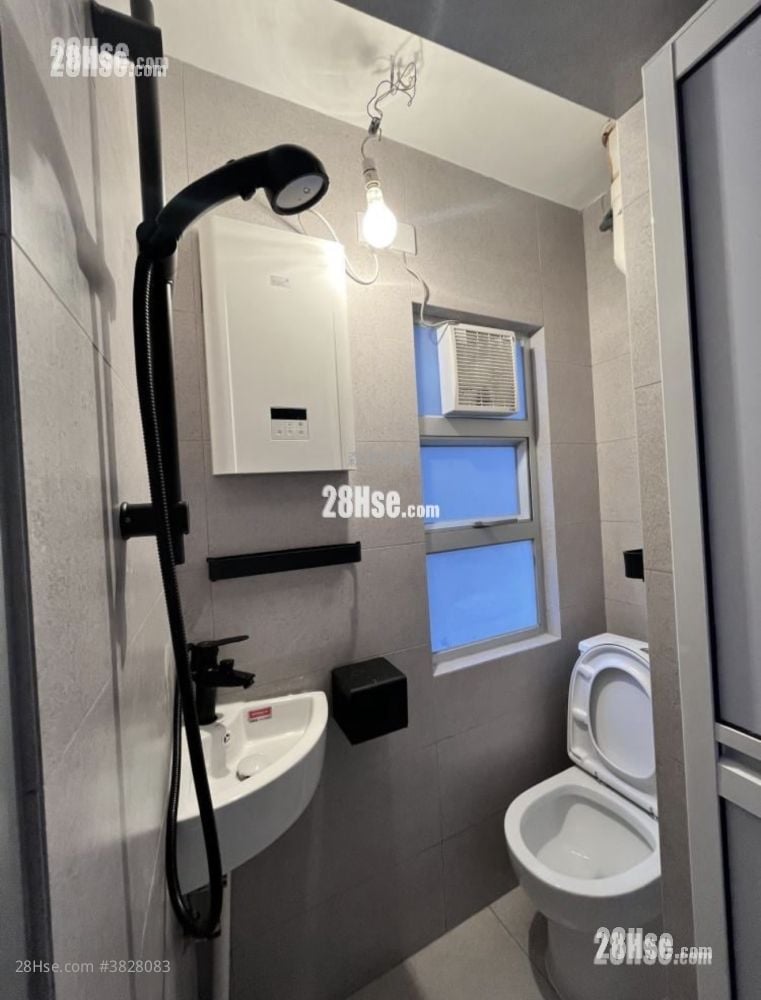 華園 售盤 3 房 , 2 浴室 847 平方呎