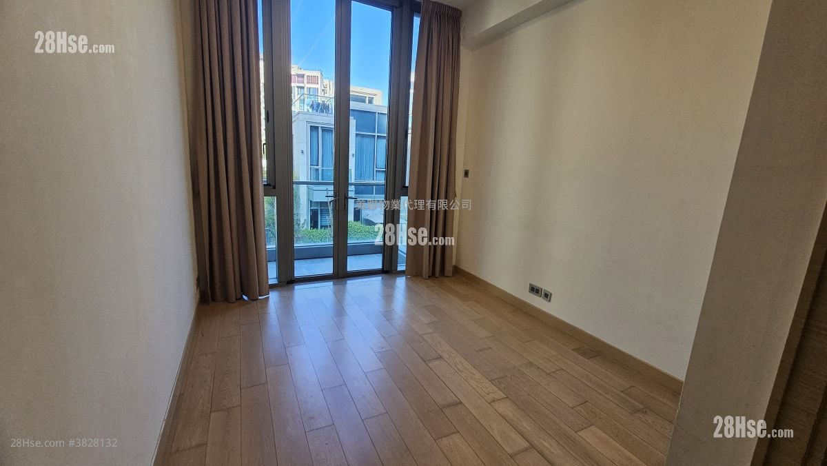 Napa Rental 4 Bathrooms 2,018 ft²