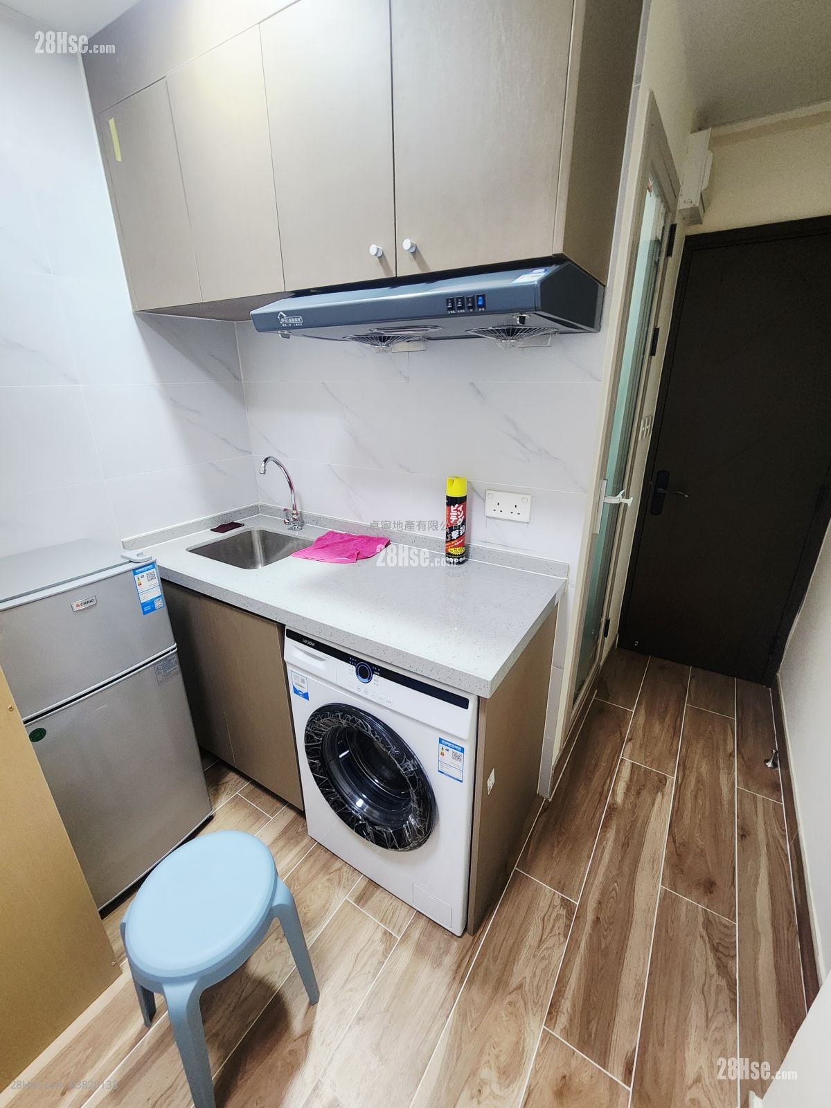 单幢楼房 租盘 140 平方尺