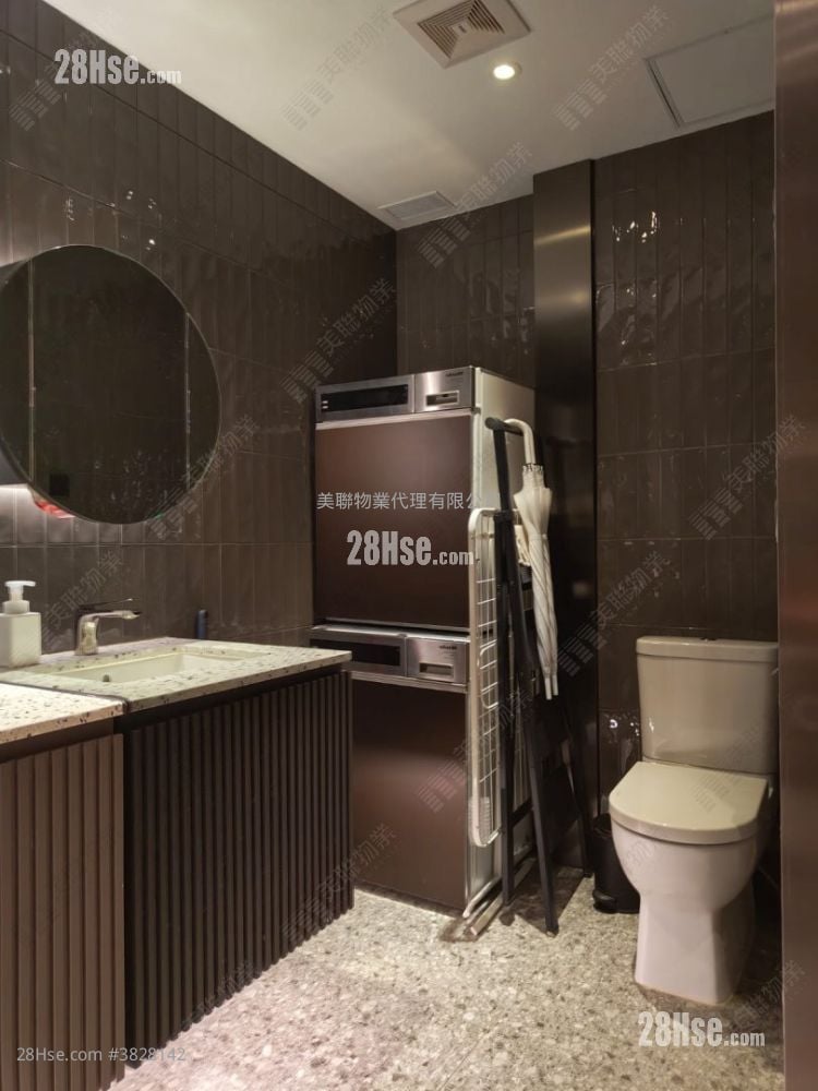 Mount Pavilia Sell 1 Bedroom , 2 Bathrooms 968 ft²