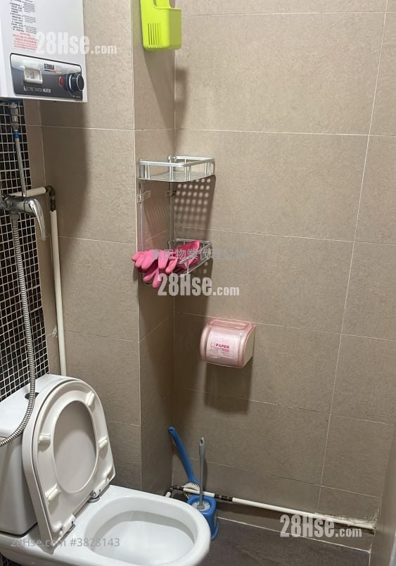 Tung Pik Building Rental 1 Bedroom , 1 Bathroom 200 ft²