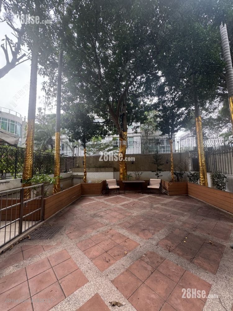 丽珊园 租盘 5+ 房 , 4 浴室 4,989 平方尺