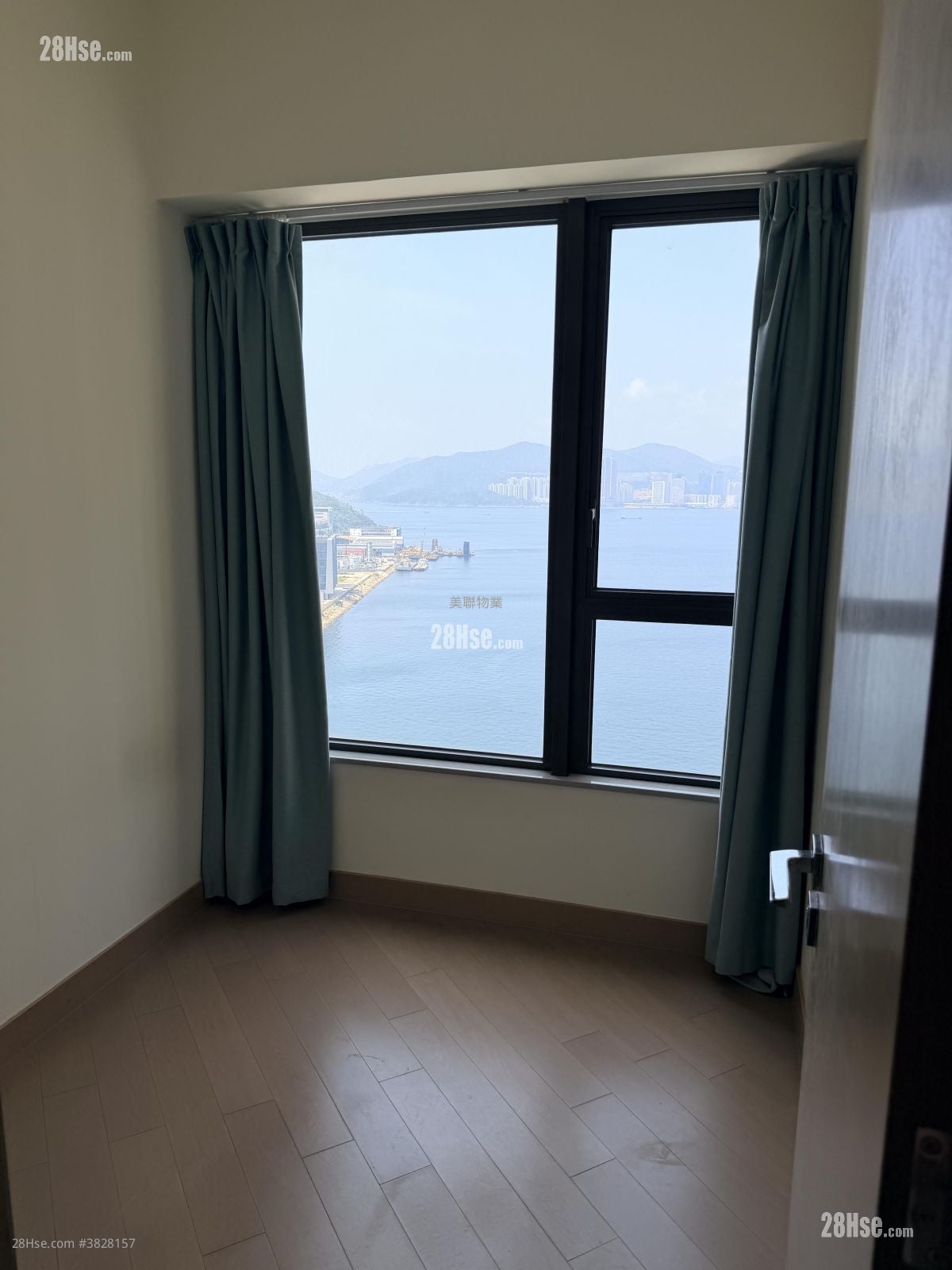 晋海 售盘 3 房 , 2 浴室 700 平方尺