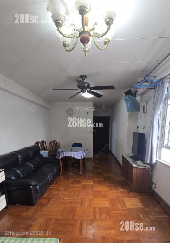 顺欣花园 售盘 3 房 583 平方尺