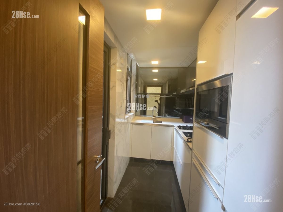 Grand Yoho Sell 2 Bedrooms 511 ft²