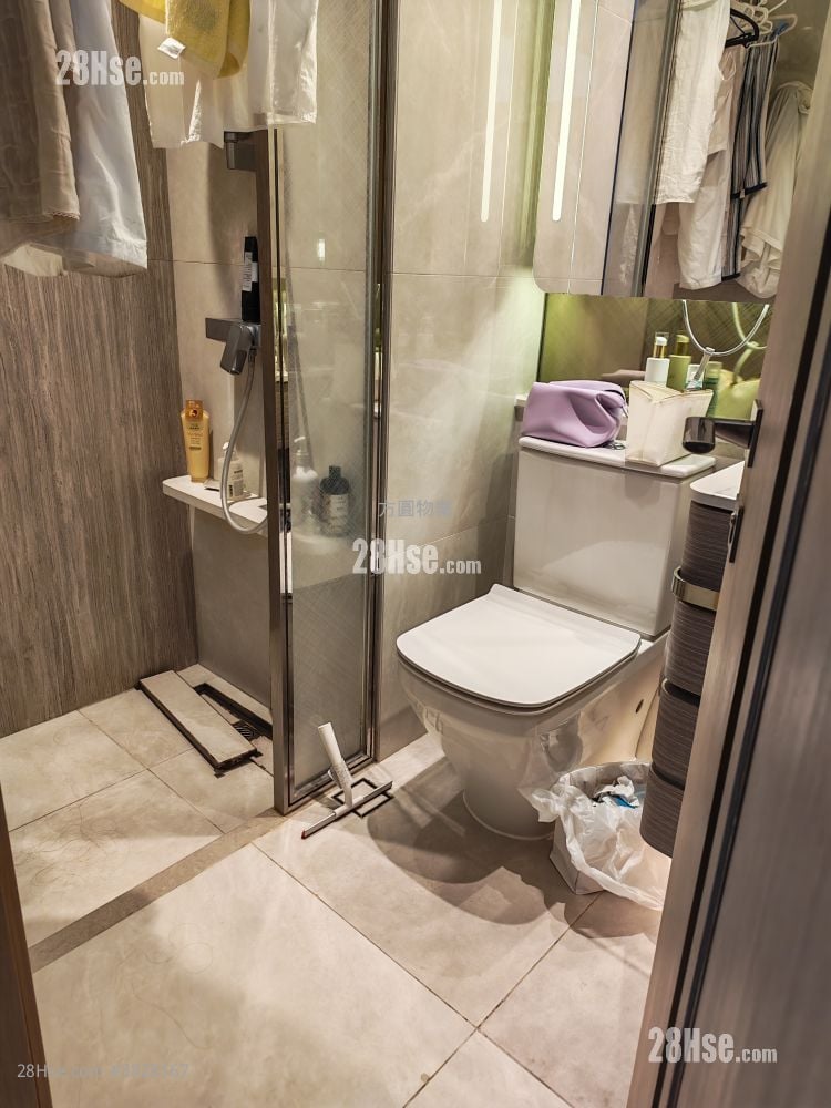 K. Summit Rental 1 Bedroom , 1 Bathroom 289 ft²