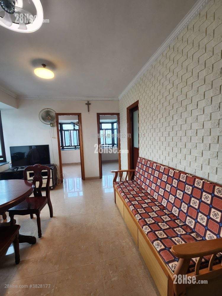 福群大樓 售盤 3 房 , 1 浴室 450 平方呎