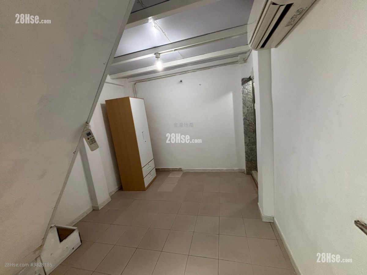 村屋 租盤 2 房 , 1 浴室 350 平方呎