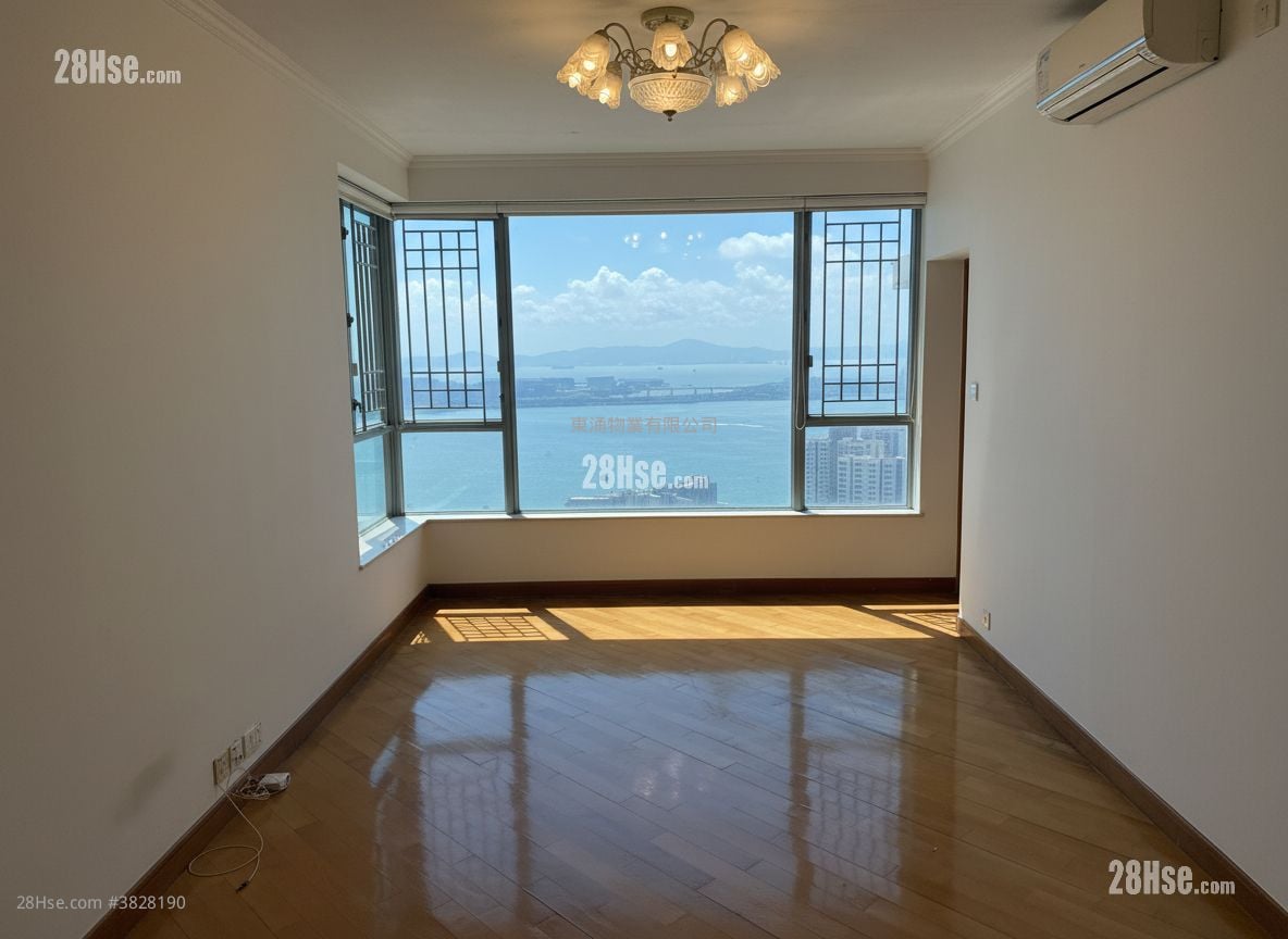 藍天海岸 售盤 3 房 , 2 浴室 911 平方呎