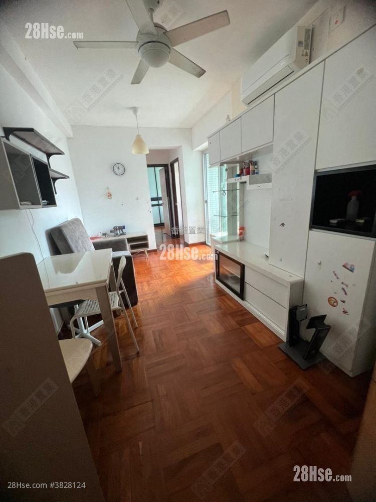 Metro Harbour View Sell 2 Bedrooms , 1 Bathroom 404 ft²