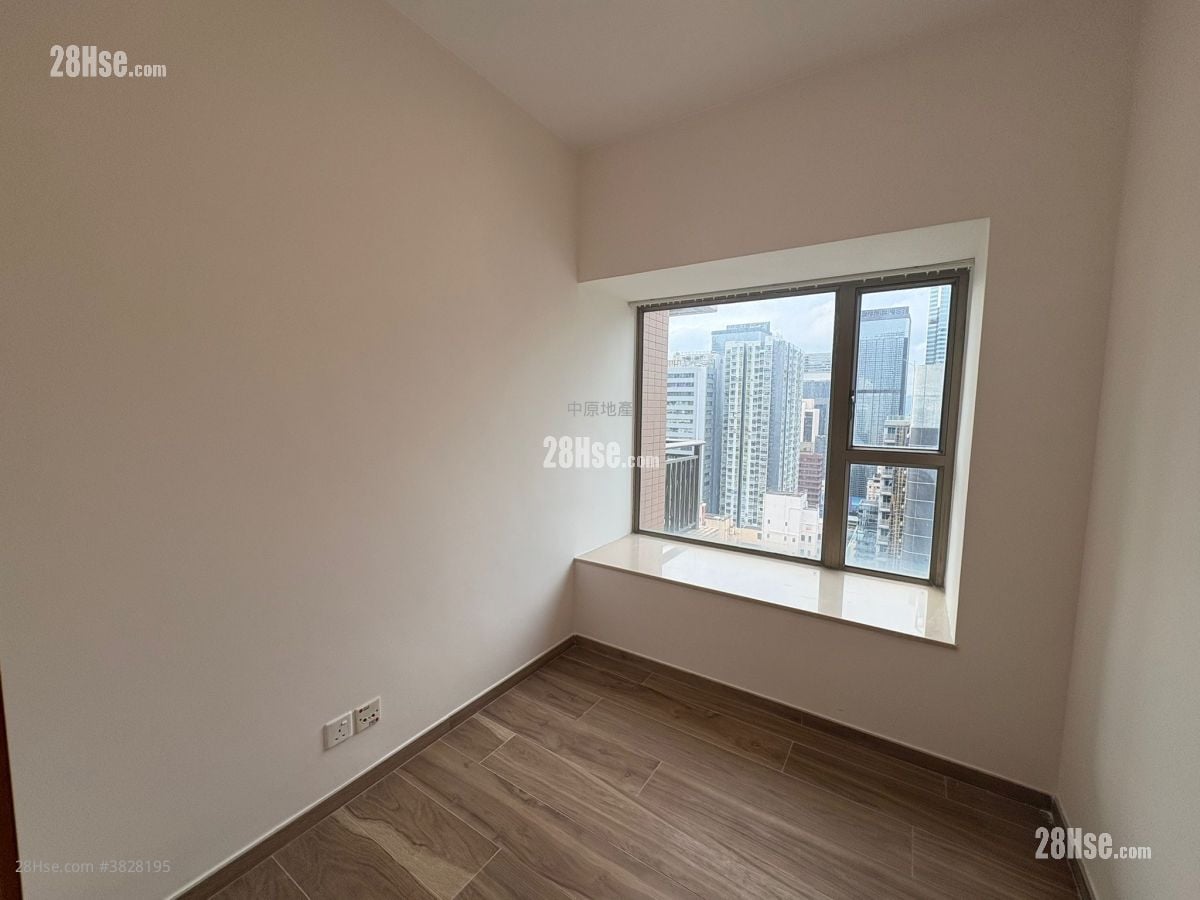 The Zenith Sell 2 Bedrooms , 1 Bathroom 498 ft²