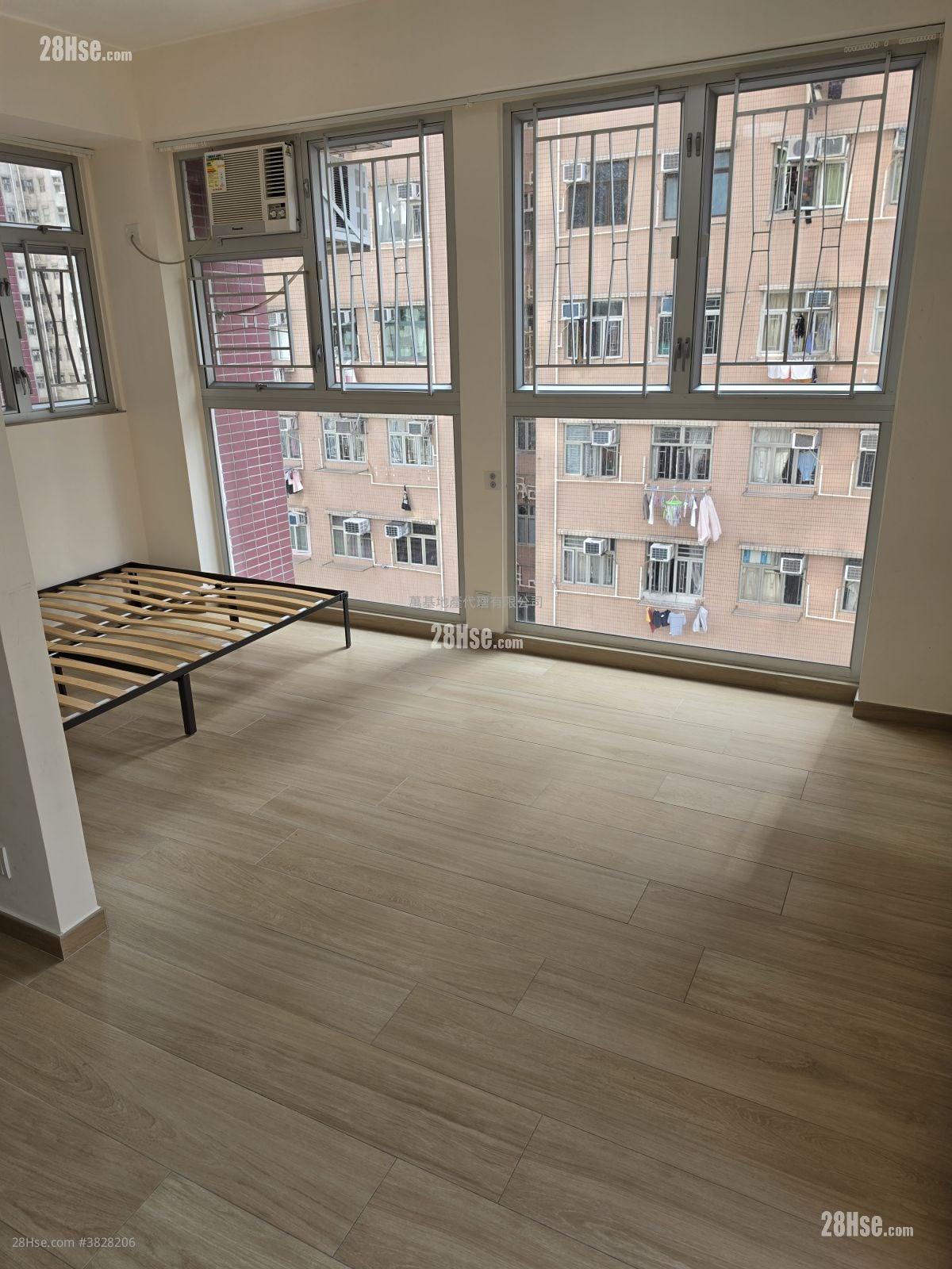 廣發大廈 租盤 開放式間隔 , 1 浴室 236 平方呎