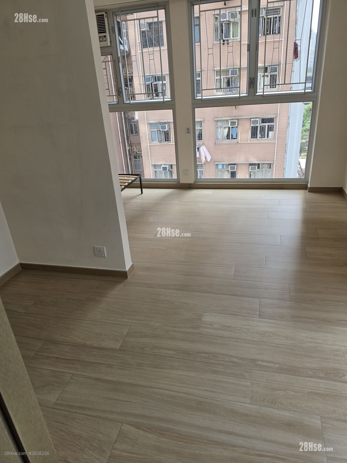 廣發大廈 租盤 開放式間隔 , 1 浴室 236 平方呎