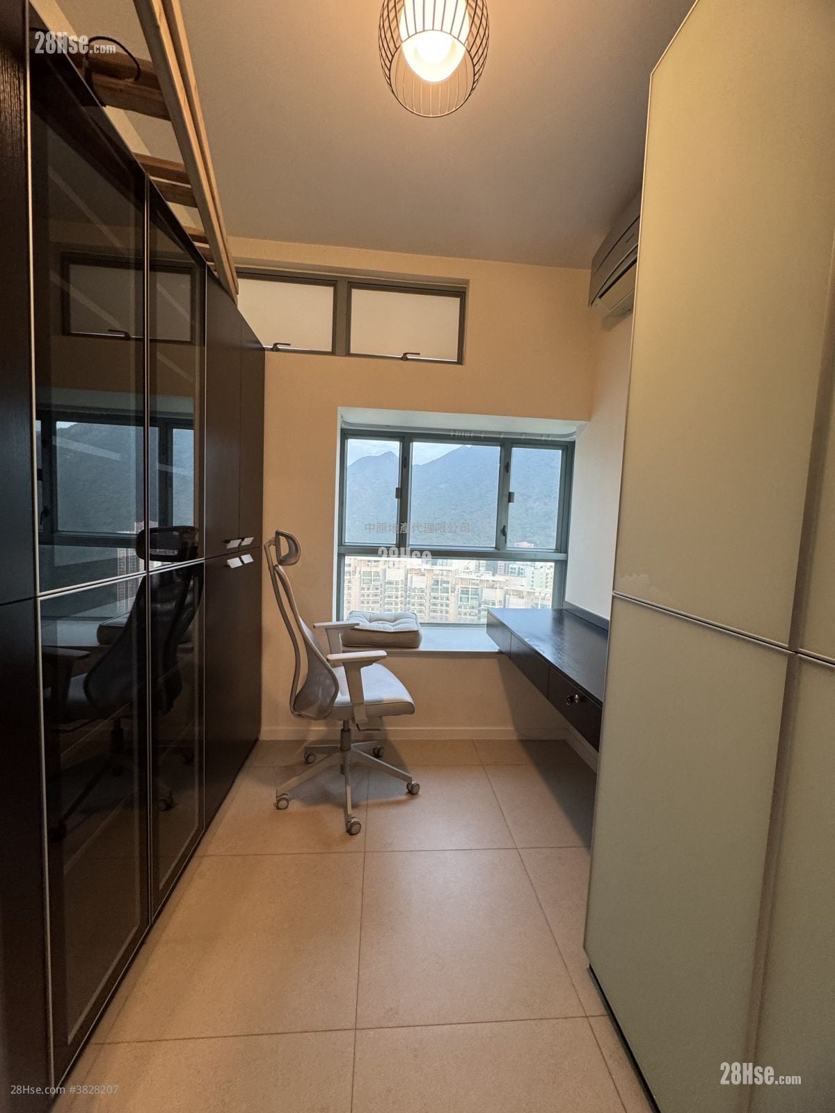 Tung Chung Crescent Rental 2 Bedrooms , 1 Bathroom 592 ft²