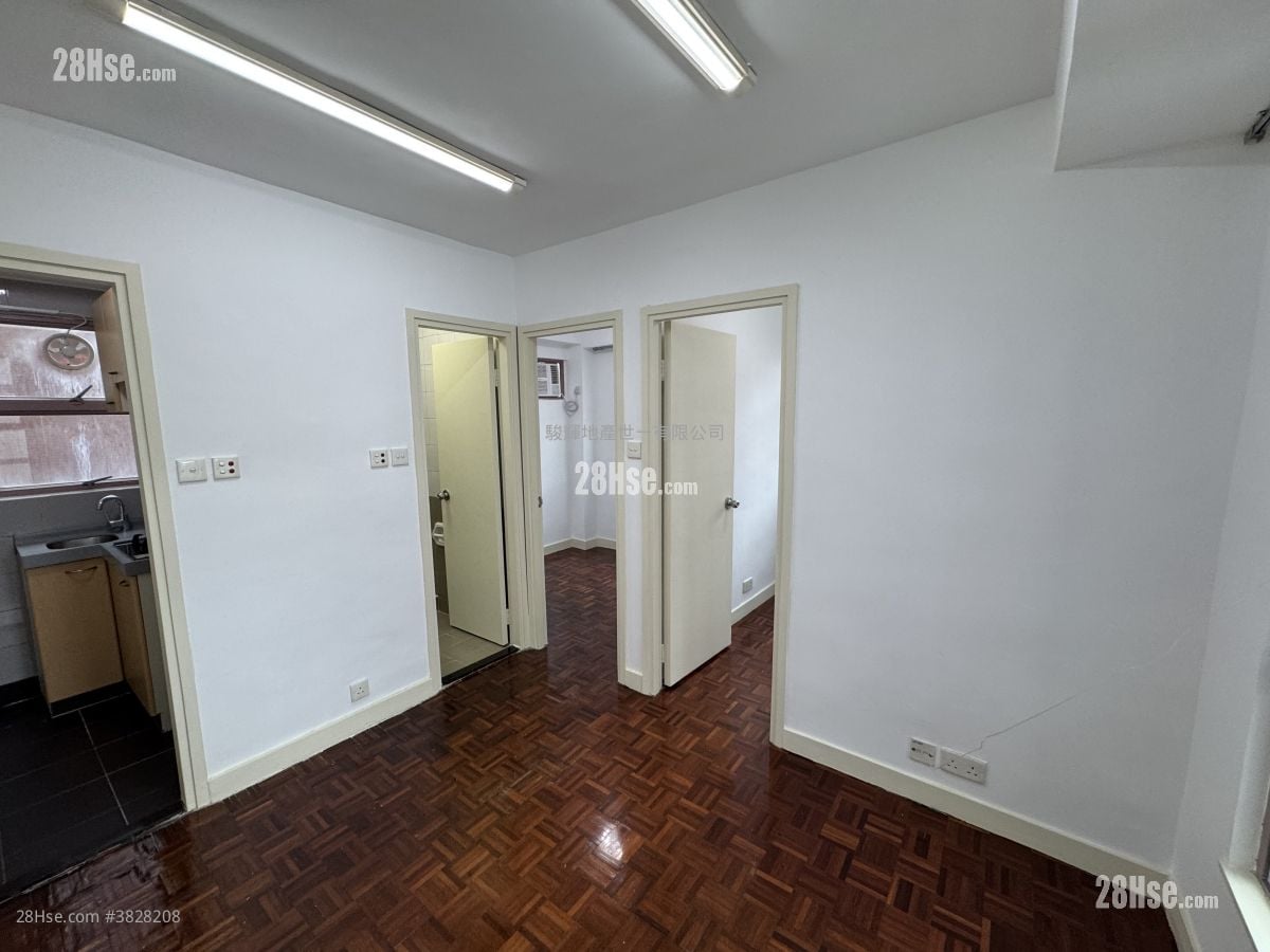 安兰阁 租盘 2 房 , 1 浴室 273 平方尺