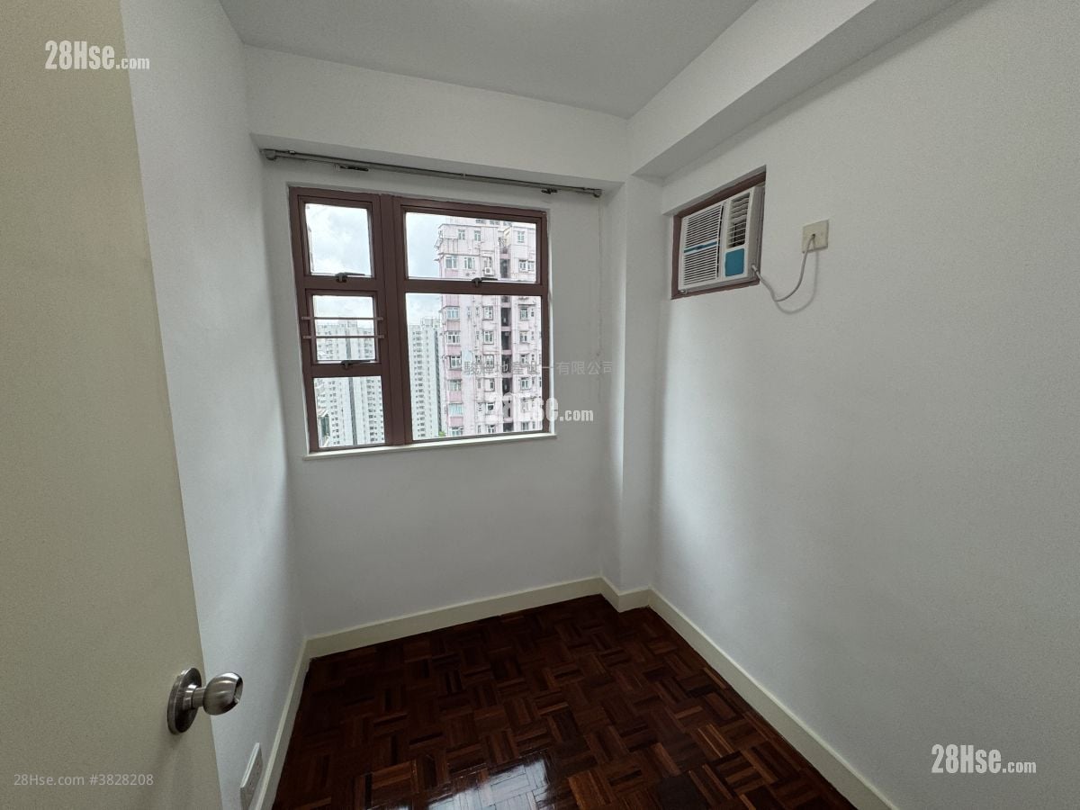 安兰阁 租盘 2 房 , 1 浴室 273 平方尺