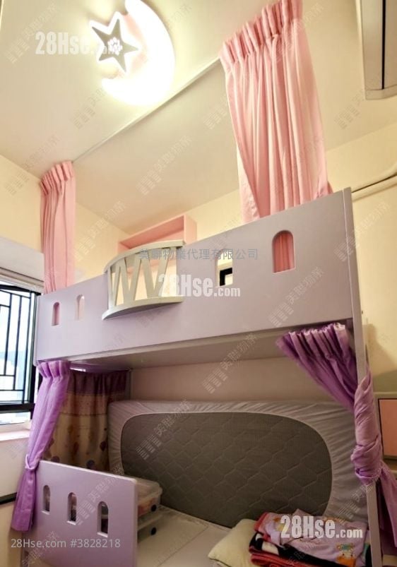 Sunshine Grove Sell 2 Bedrooms , 1 Bathroom 470 ft²