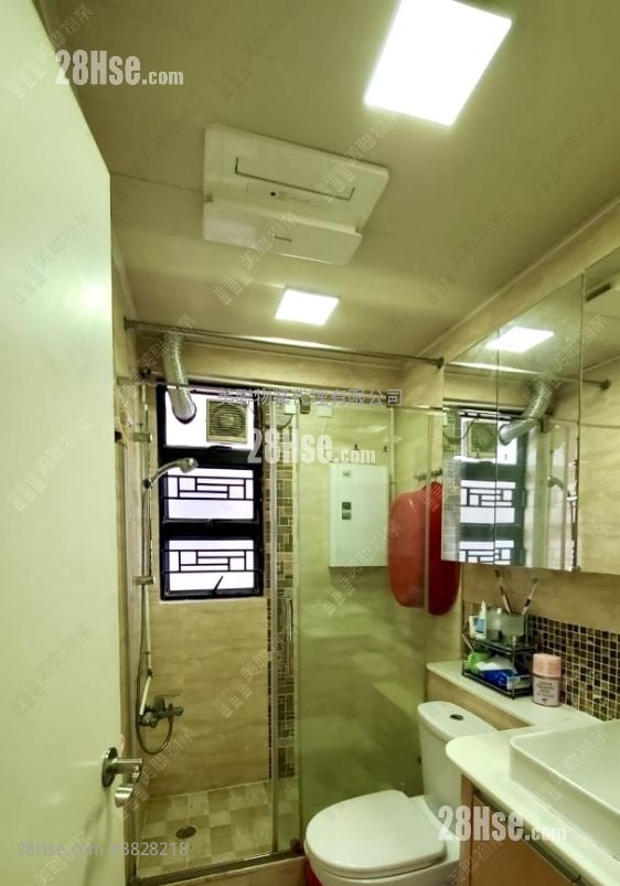 Sunshine Grove Sell 2 Bedrooms , 1 Bathroom 470 ft²