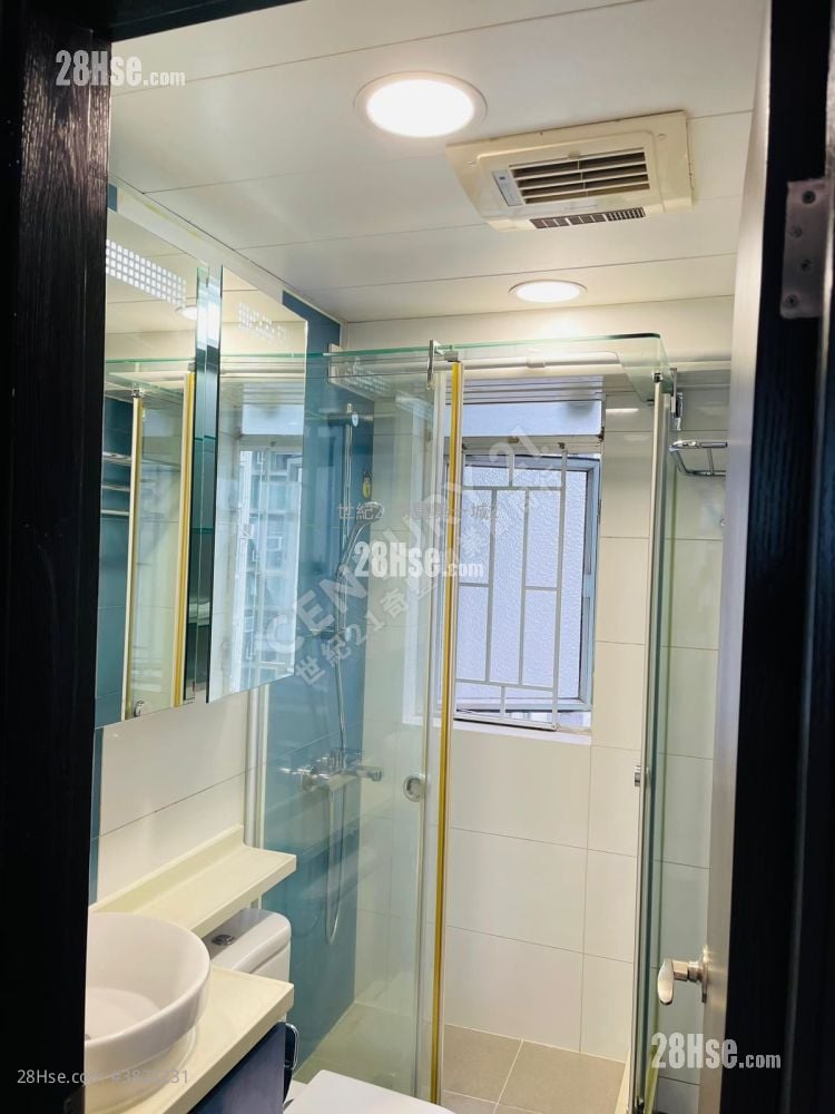 沙田第一城 售盘 3 房 451 平方尺