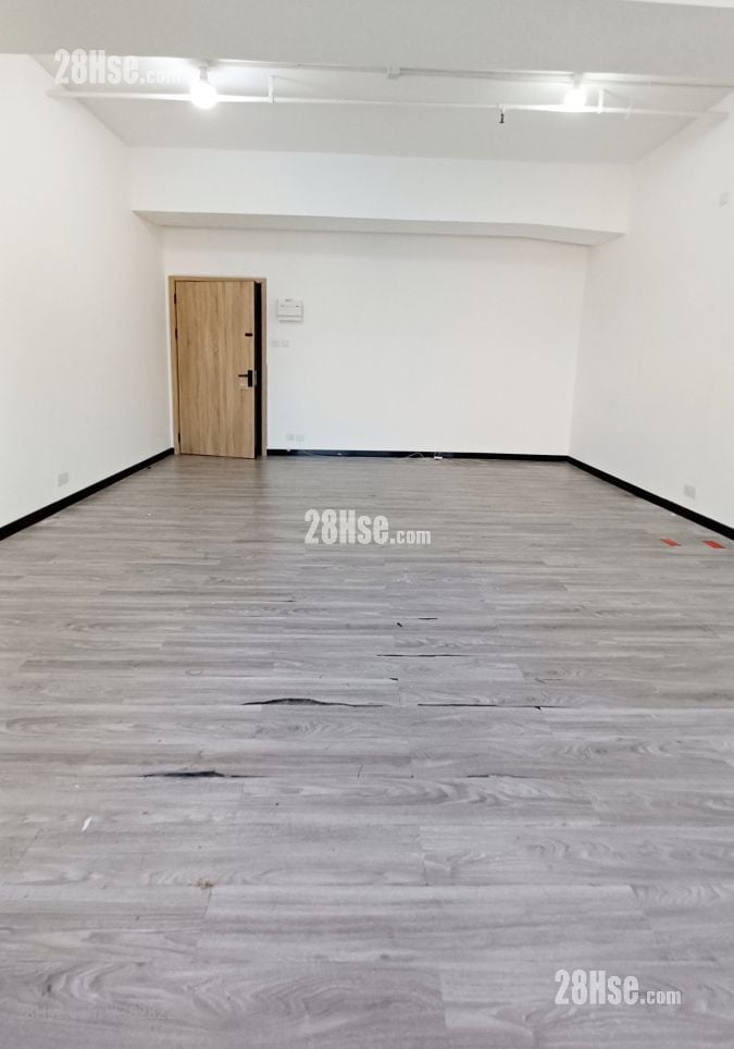 On Tat Industrial Building Rental