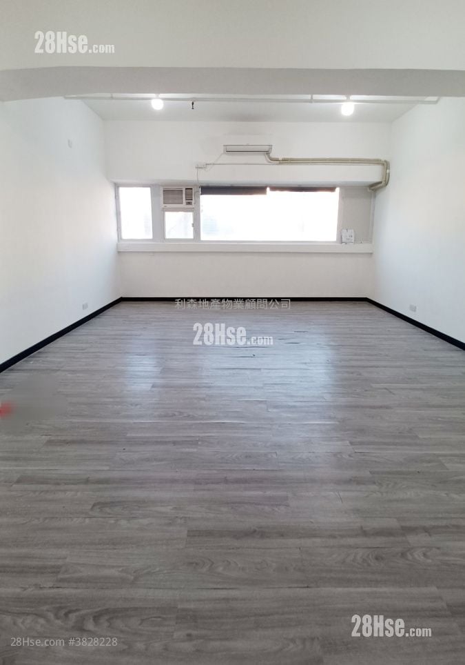 On Tat Industrial Building Rental