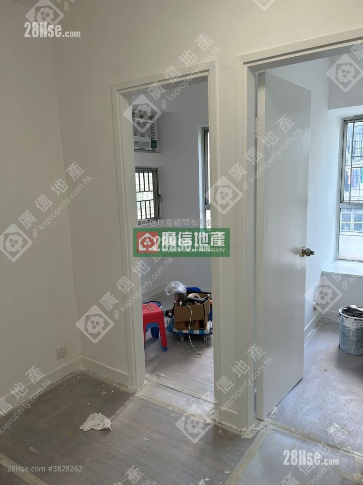 Shun Fung Building Rental 2 Bedrooms , 1 Bathroom 237 ft²