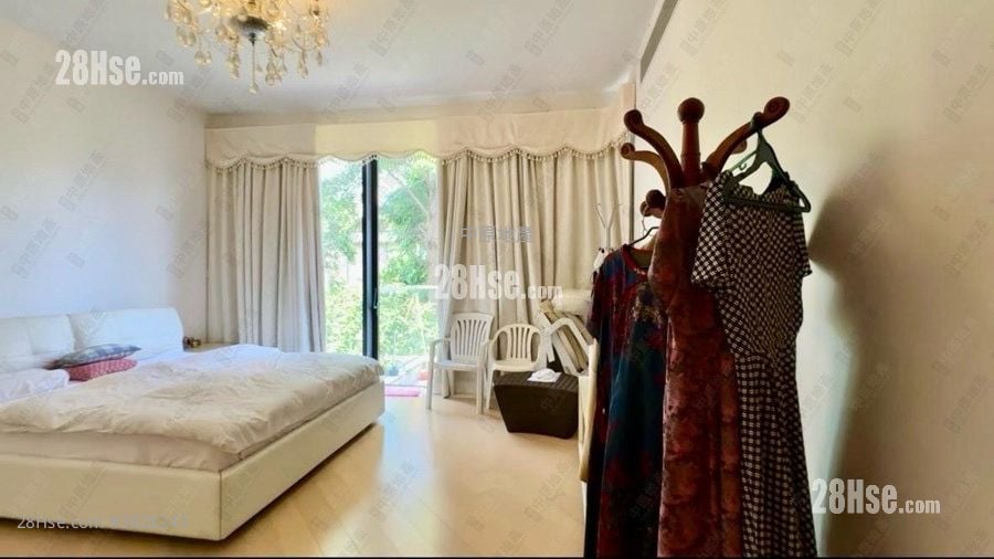 天峦 售盘 3 房 2,454 平方尺