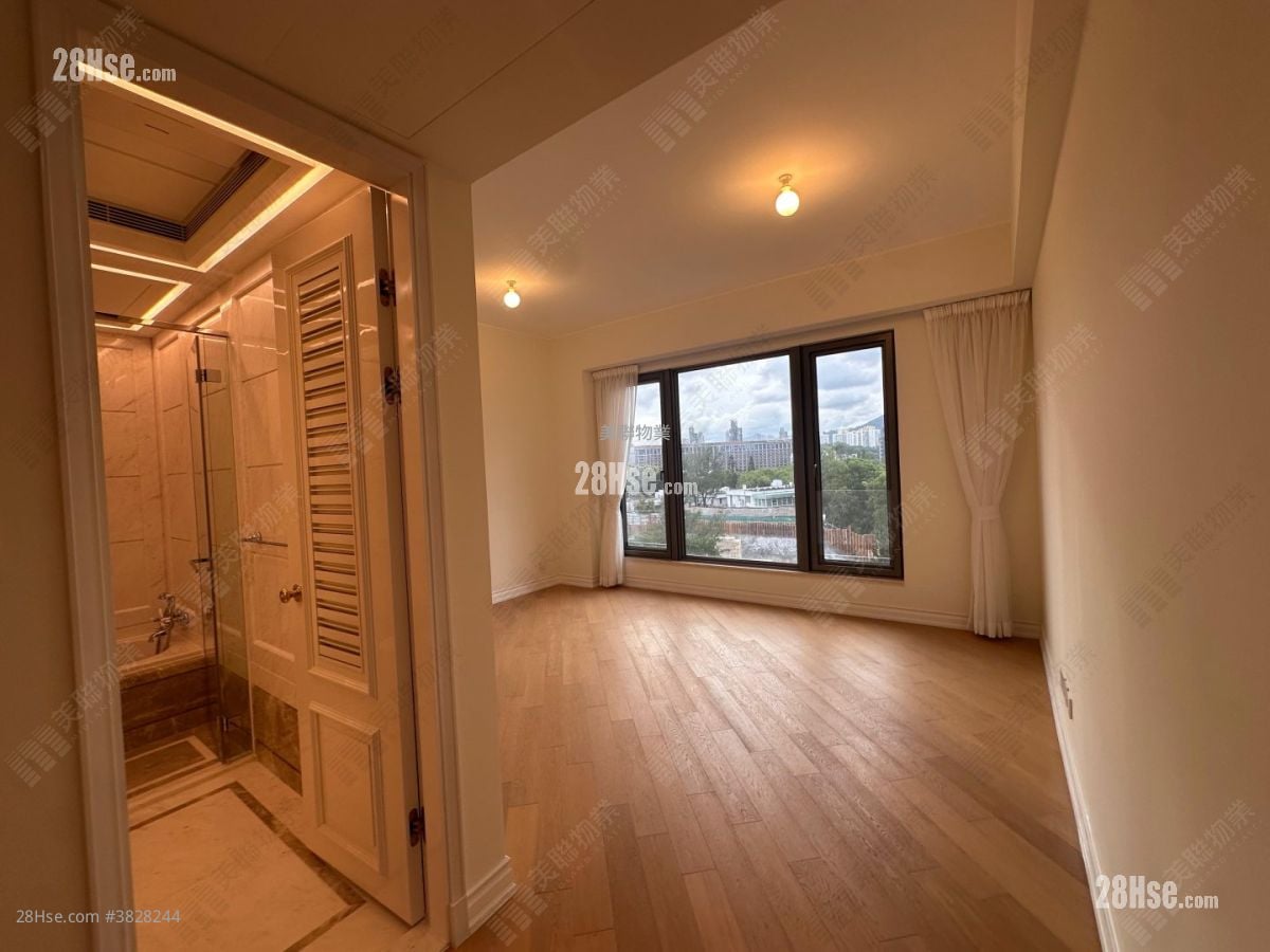 St. George's Mansions Rental 3 Bedrooms , 4 Bathrooms 1,841 ft²