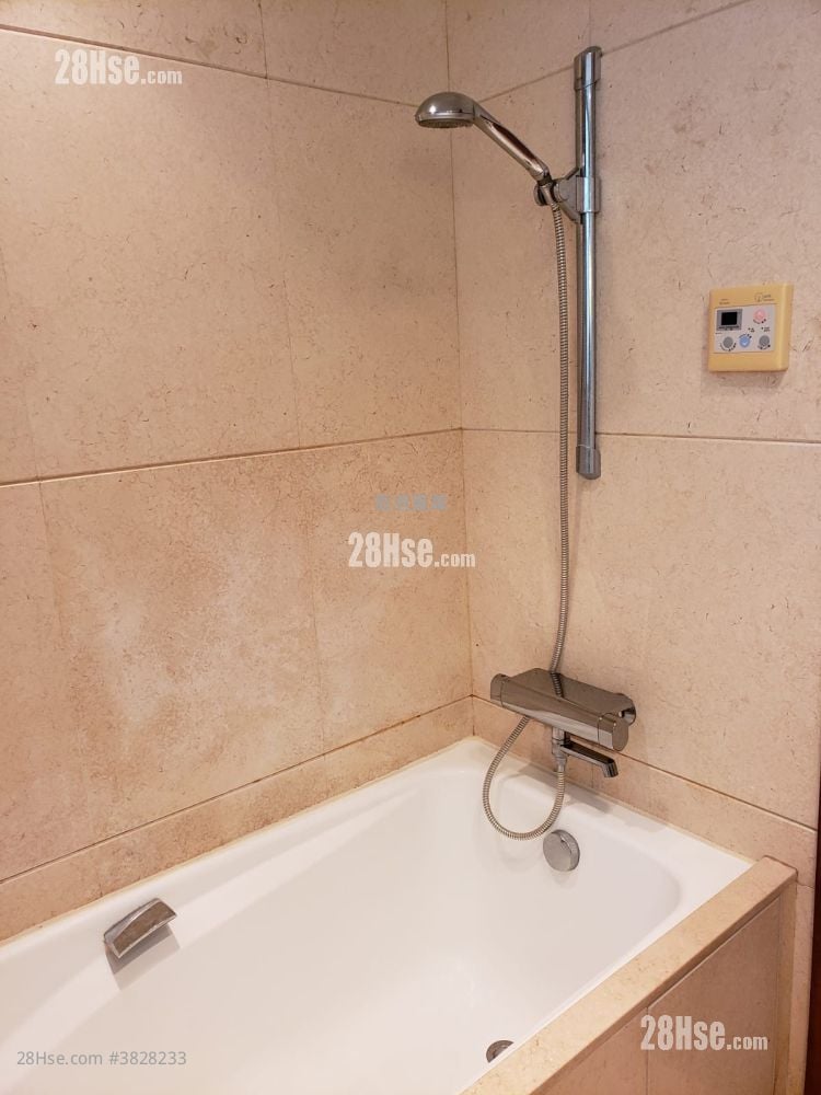 君临天下 租盘 2 房 , 2 浴室 751 平方尺