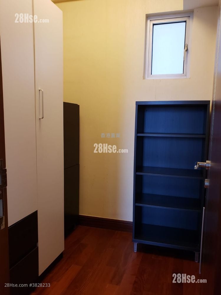 君临天下 租盘 2 房 , 2 浴室 751 平方尺