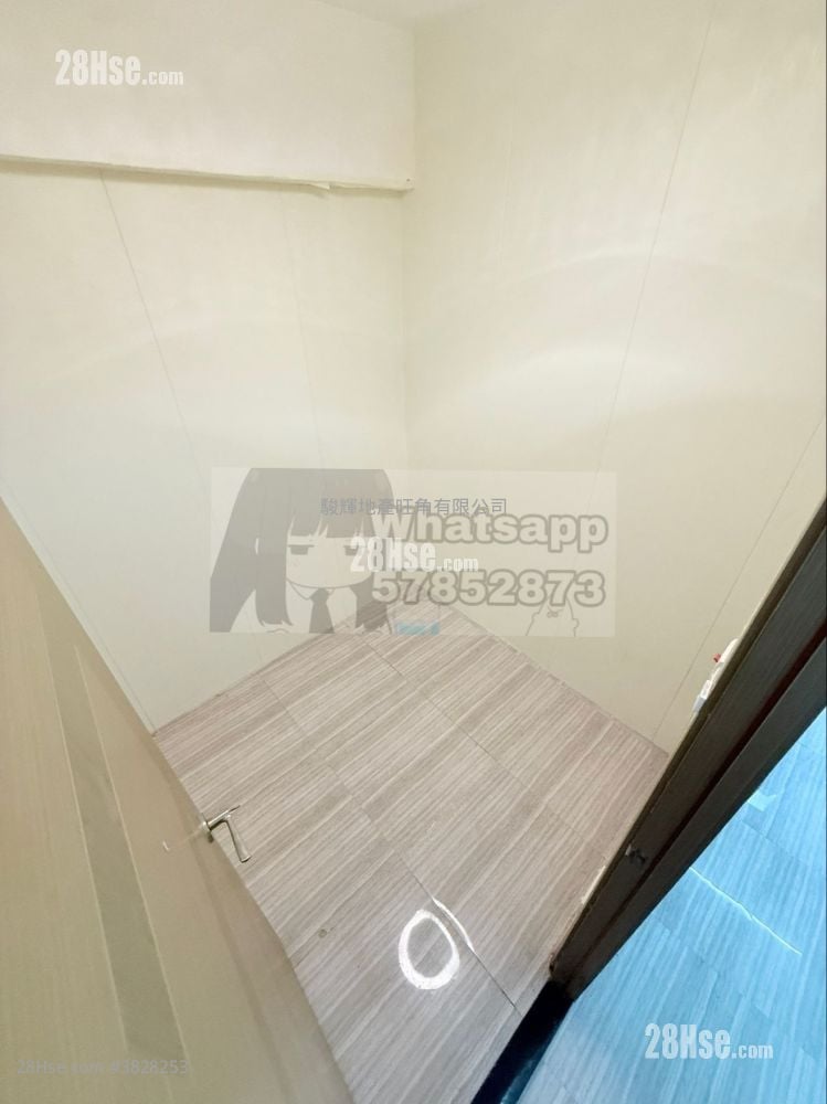 兆丰大厦 售盘 2 房 , 1 浴室 249 平方尺