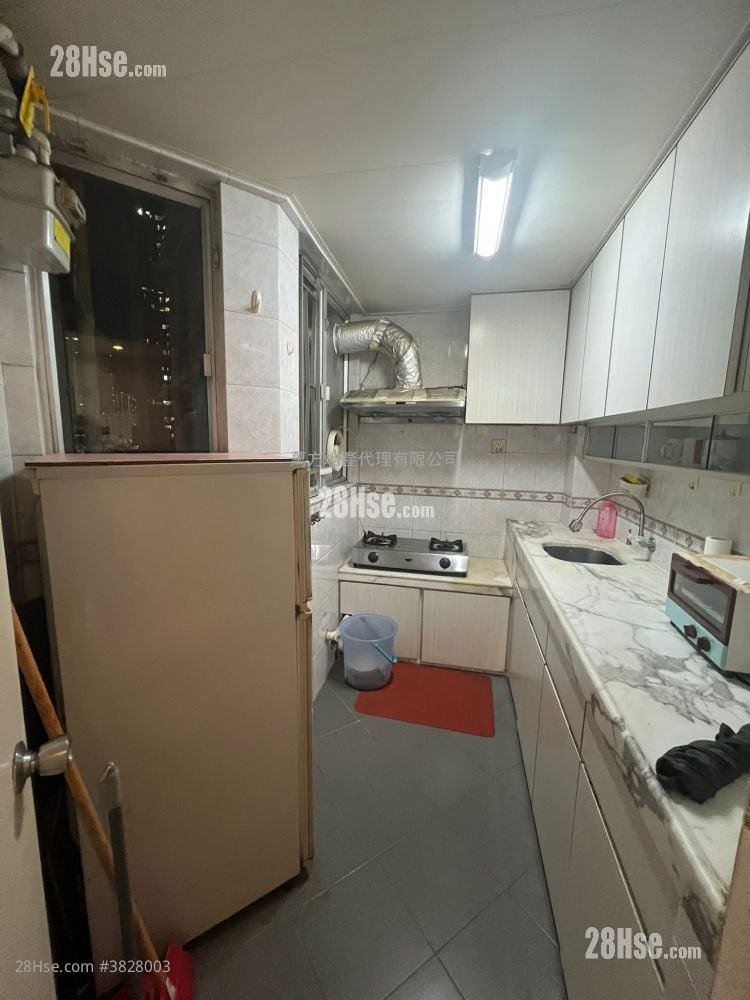 愉田苑 售盘 3 房 , 1 浴室 548 平方尺