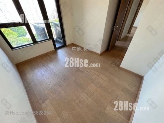 朗城滙 售盘 3 房 , 2 浴室 754 平方尺