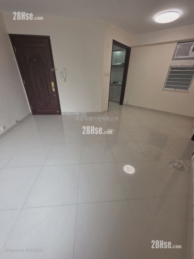 Sceneway Garden Sell 2 Bedrooms 537 ft²
