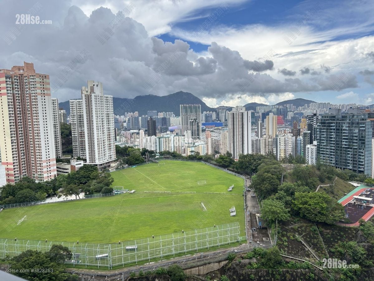 Ultima Rental 5+ Bedrooms , 3 Bathrooms 2,187 ft²