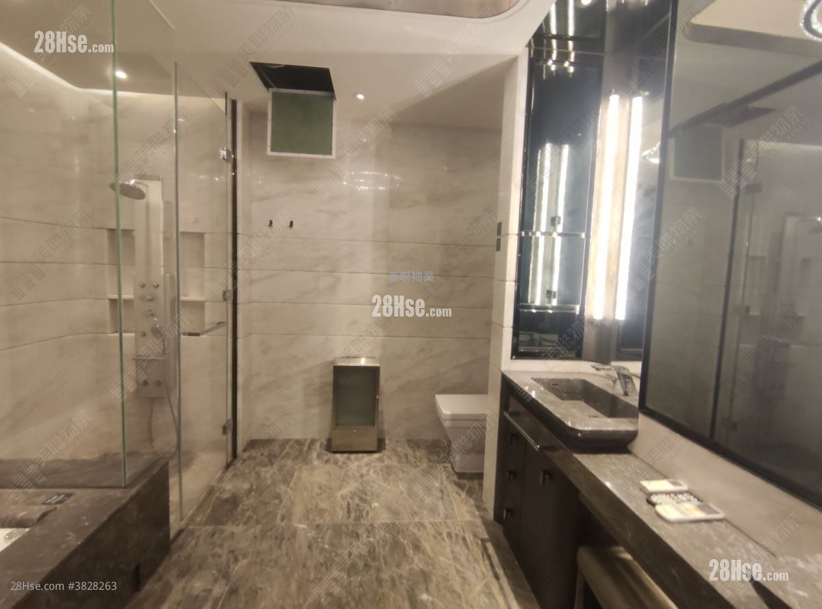 Ultima Rental 5+ Bedrooms , 3 Bathrooms 2,187 ft²