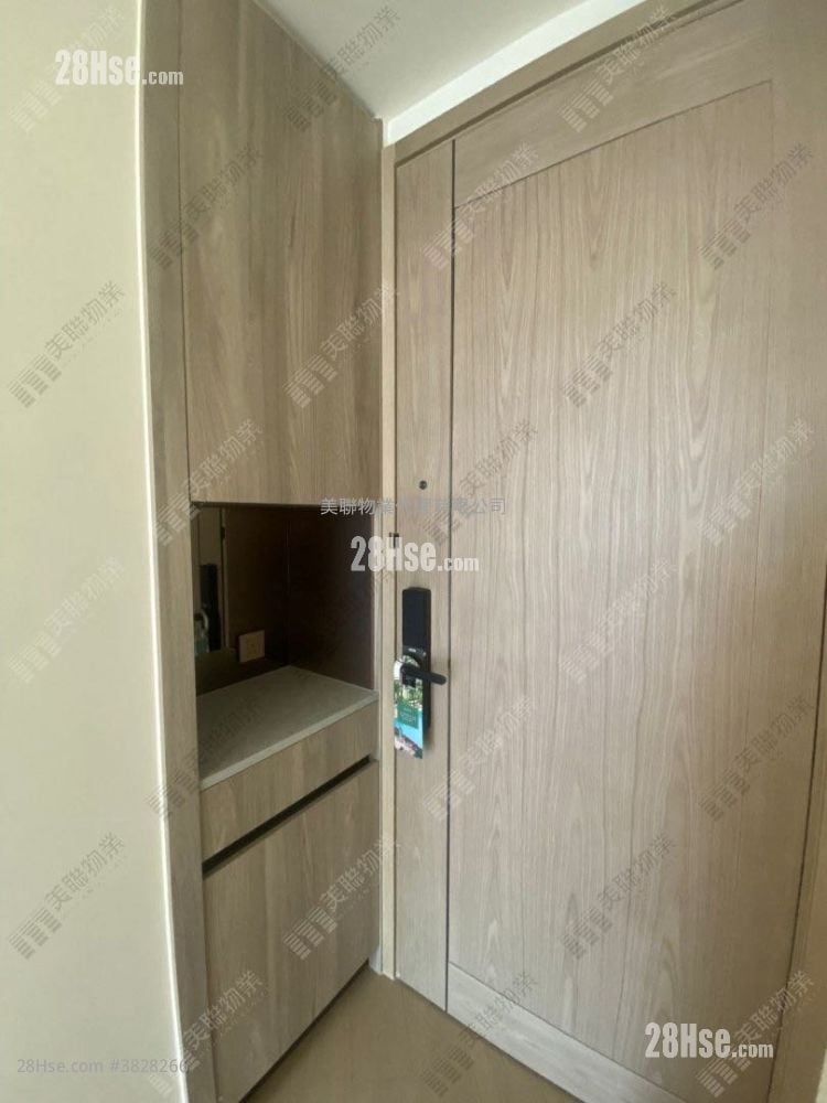 Villa Garda Iii Sell Studio , 1 Bathroom 283 ft²