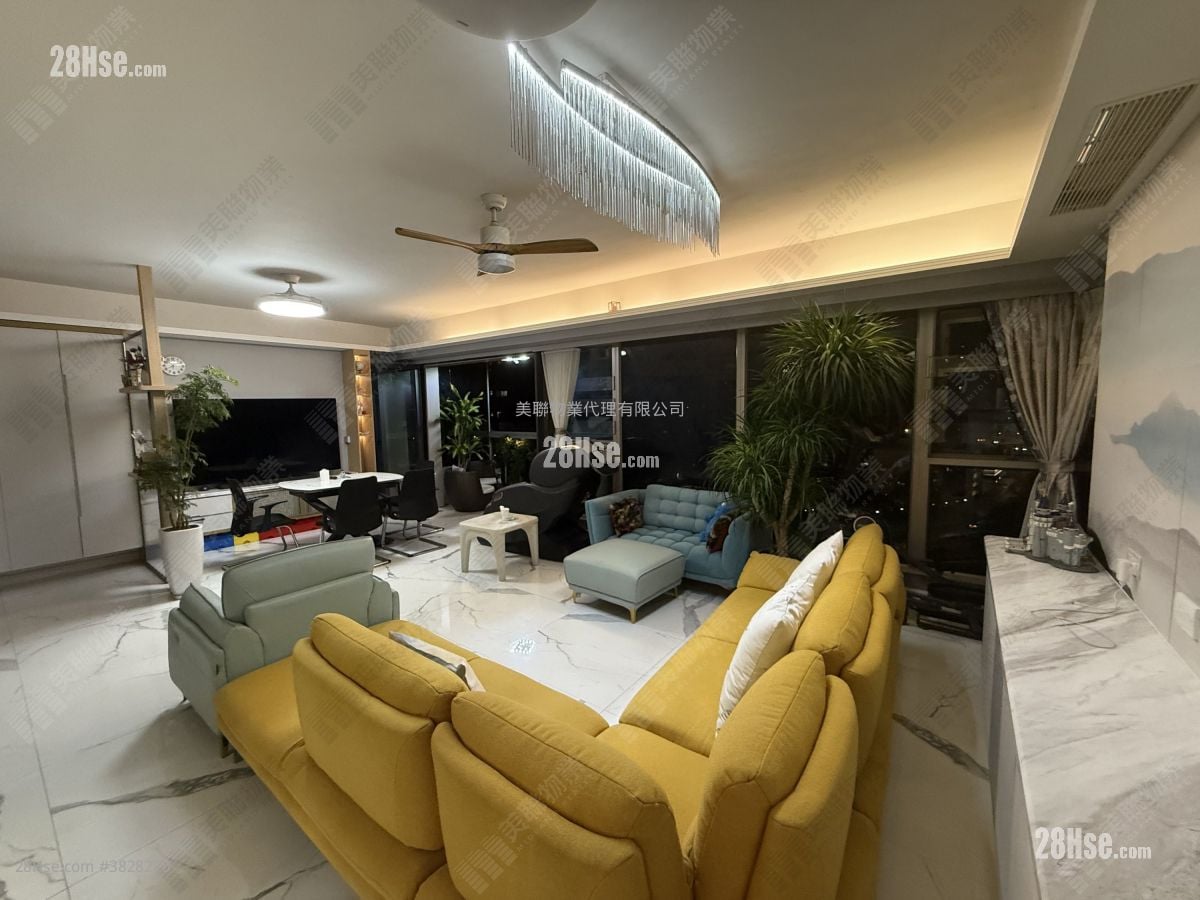 Lake Silver Sell 4 Bedrooms 1,564 ft²