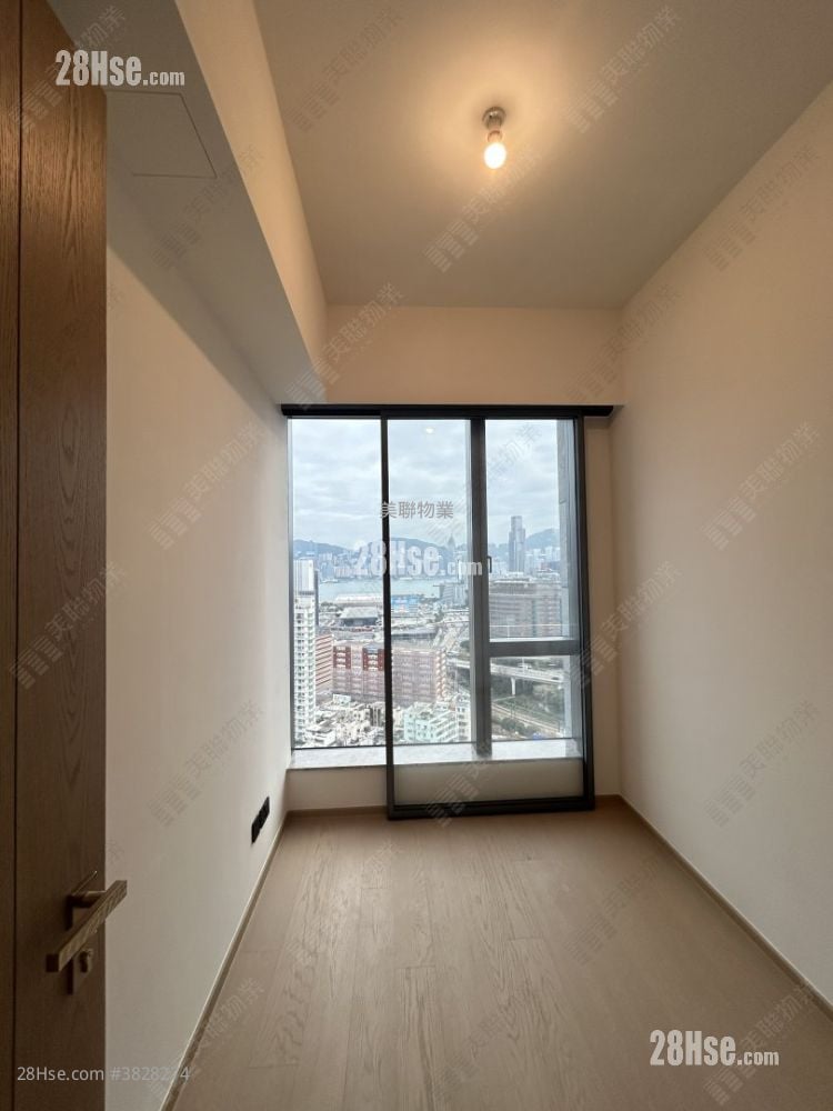 瑜一 租盘 3 房 , 3 浴室 996 平方尺