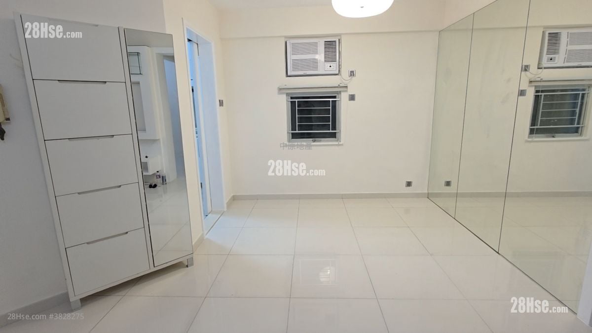 丽港城 售盘 3 房 , 2 浴室 687 平方尺