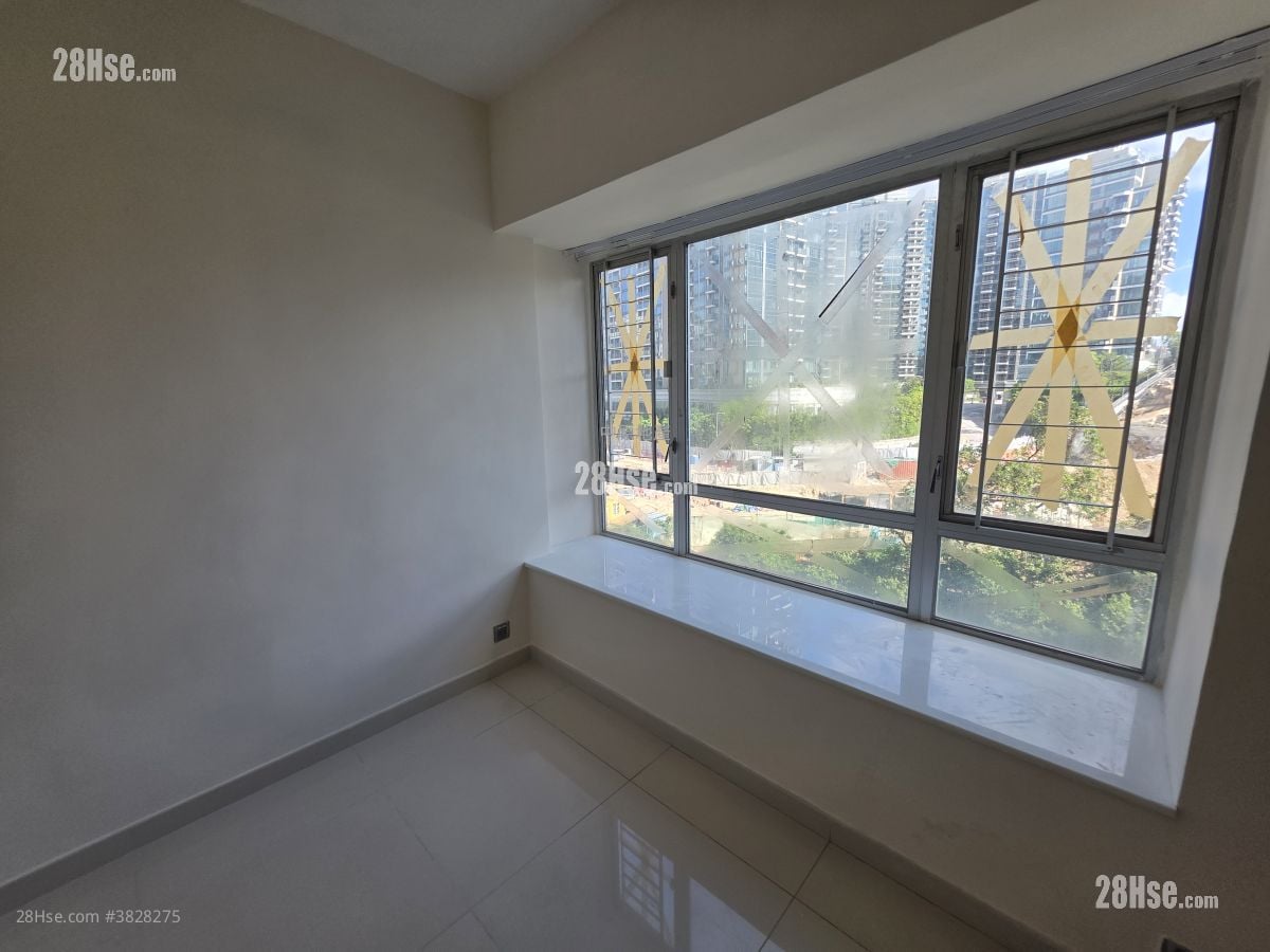 丽港城 售盘 3 房 , 2 浴室 687 平方尺