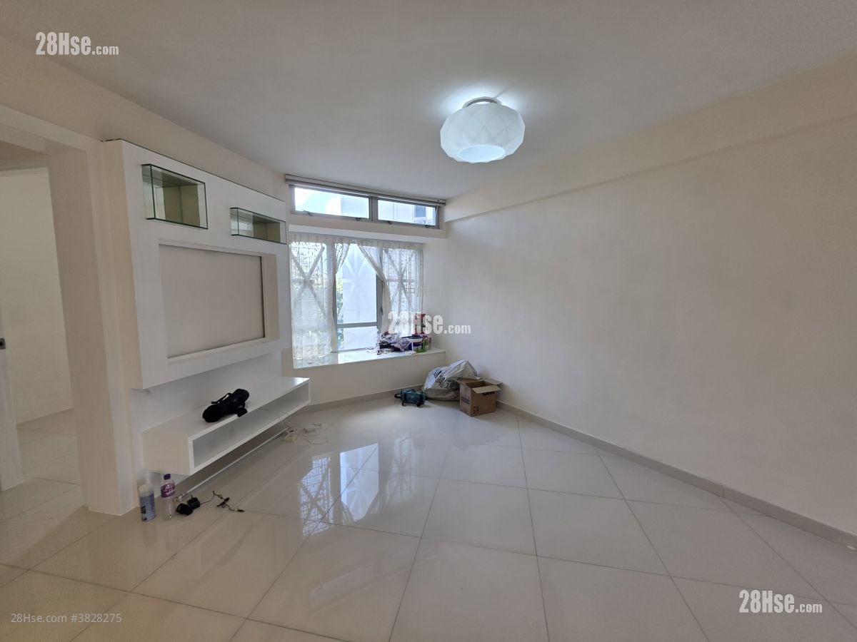 丽港城 售盘 3 房 , 2 浴室 687 平方尺