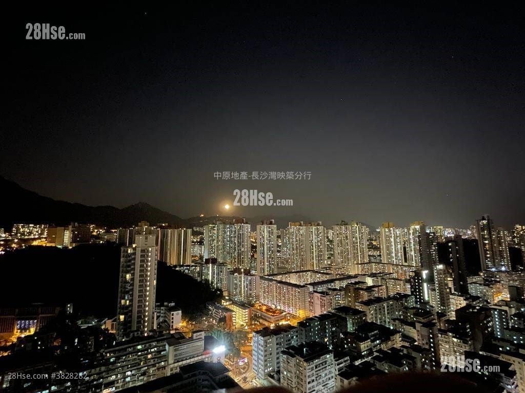 Vista Sell 3 Bedrooms 677 ft²