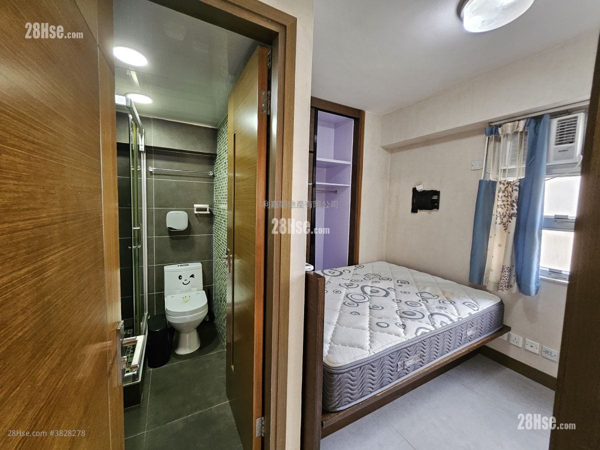 Mei Foo Sun Chuen Sell 2 Bedrooms , 1 Bathroom 531 ft²