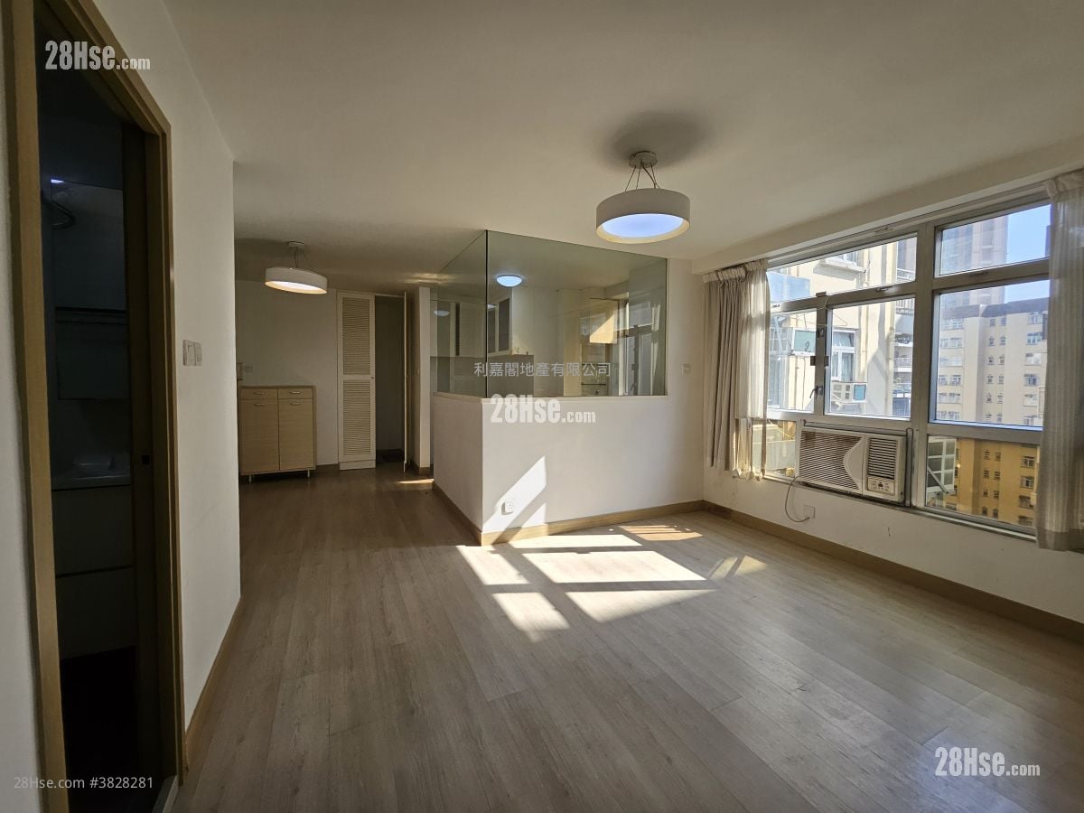 Mei Foo Sun Chuen Sell 3 Bedrooms , 1 Bathroom 714 ft²