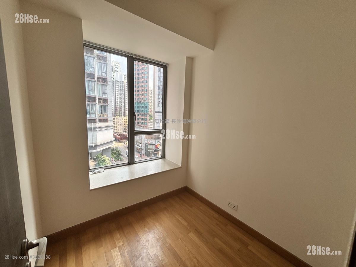 Heya Aqua Sell 2 Bedrooms 482 ft²